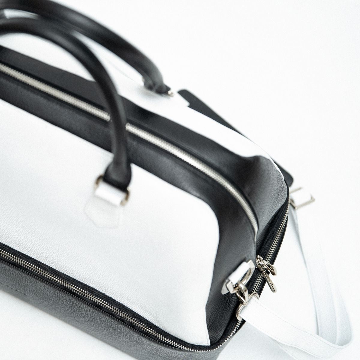 Senda Structured Weekender Black & White (003)