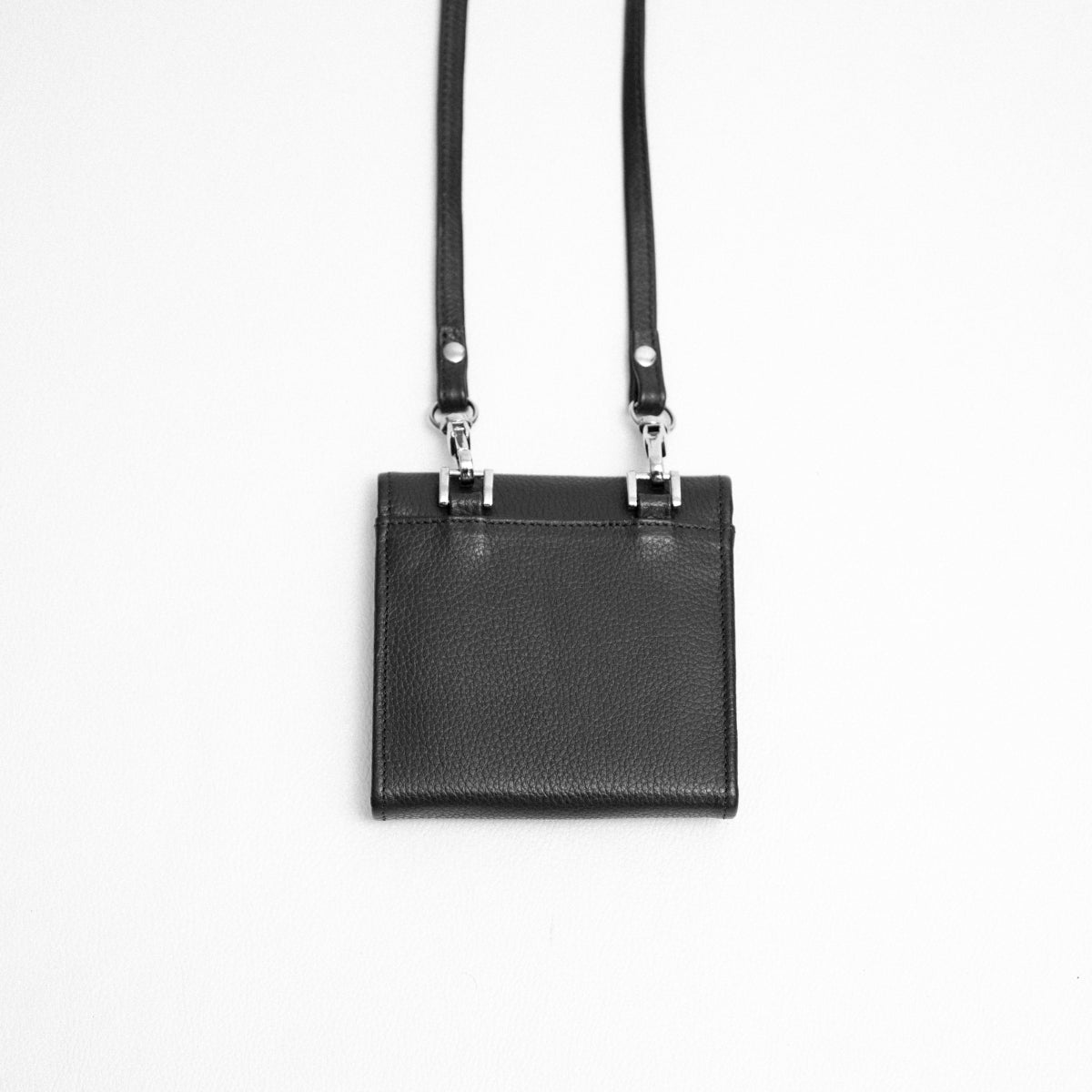 Ona Neck Card Holder Black (005)