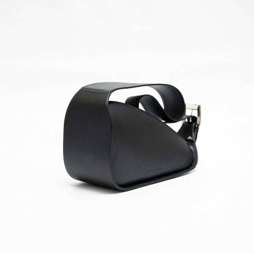 Arco Crossbody Bag Black (001)