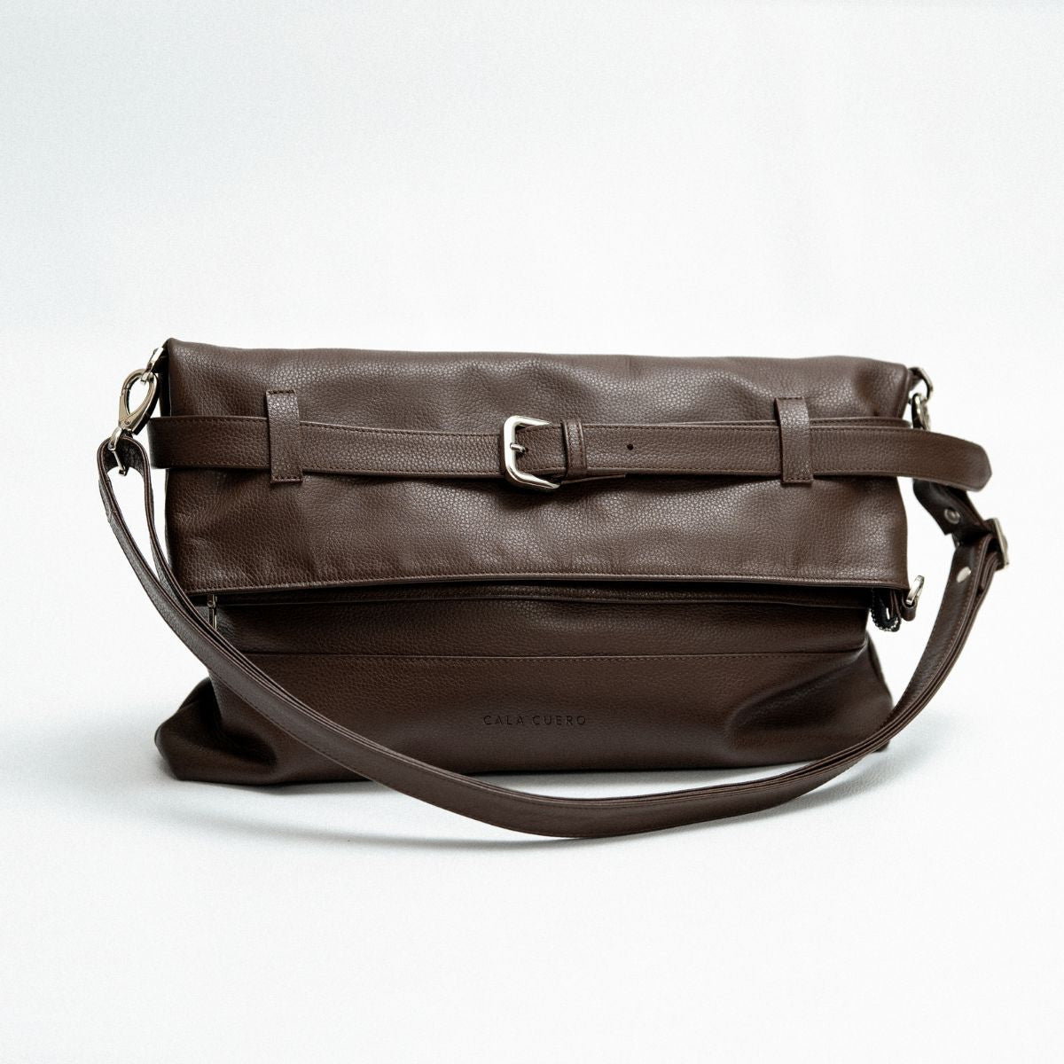 Levante Convertible Clutch Brown (002)