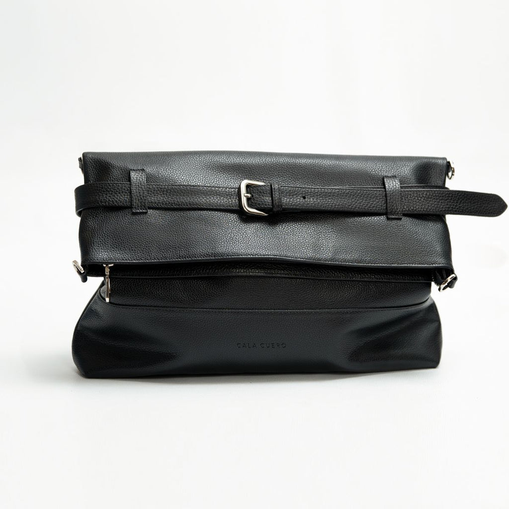 Levante Convertible Clutch Black (002)
