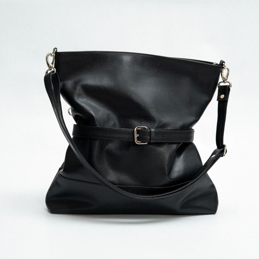 Levante Convertible Clutch Black (002)