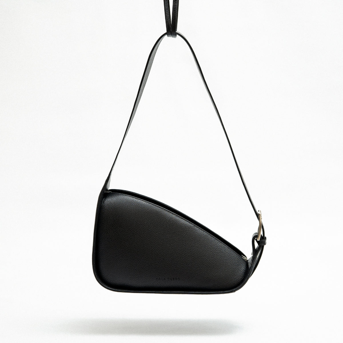 Arco Crossbody Bag Black (001)